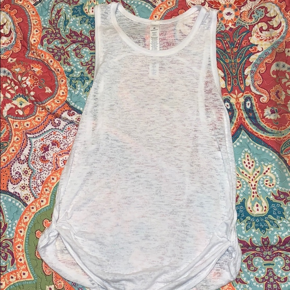 Lululemon tank